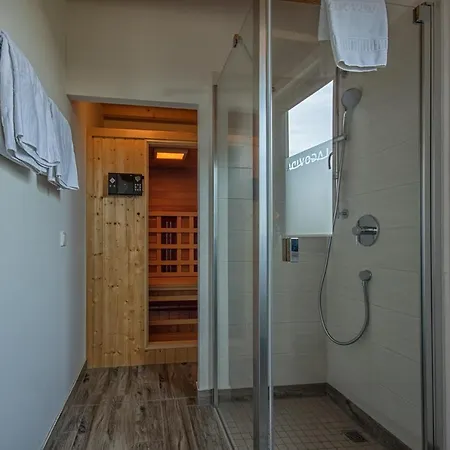 Lagovida Am Stoermthaler Grosspoesna