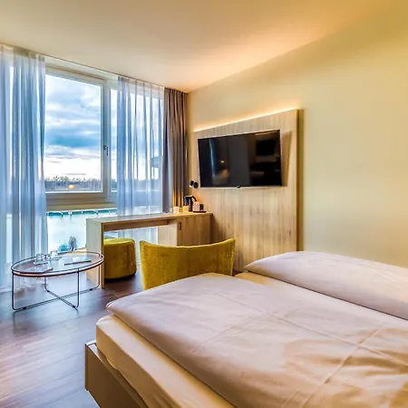 Resort Lagovida Am Störmthaler Grosspoesna