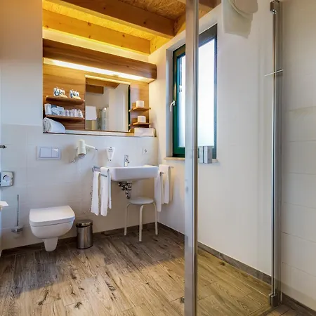 Lagovida Am Stoermthaler Ośrodek wypoczynkowy Grosspoesna