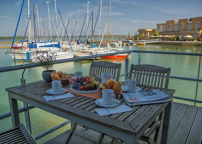 拉戈维达斯托姆哈勒度假酒店